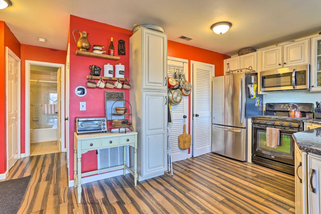 Mountain Creek Condo With Grill Walk To Lifts! Vernon Εξωτερικό φωτογραφία