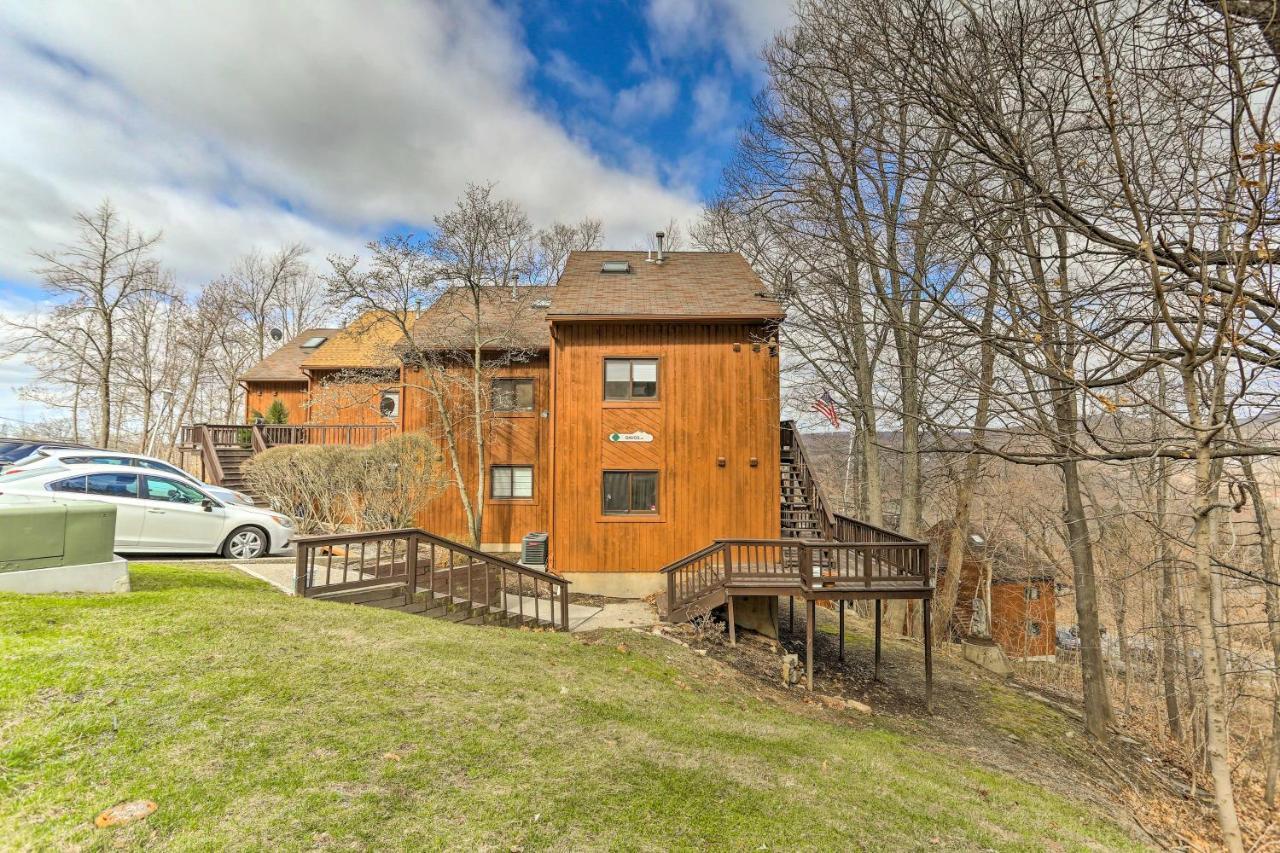 Mountain Creek Condo With Grill Walk To Lifts! Vernon Εξωτερικό φωτογραφία